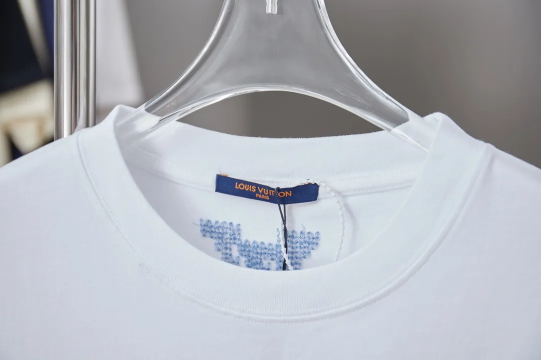 🅿️180 1V 25SS early spring new style short sleeves with embroidered letters, light luxury, a must-have item for daily commuting for men and women, correct version, welcome to compare, detailed features · 320g 100% pure cotton double yarn jersey fabric · Special thickened 32 pieces of double-strand 1X1 thread in the same vat custom dyeing · Imported Tajima machine embroidered letter logo · Double needle stitching cross-stitching process · Original main mark, washed tag, brand moisture-proof paper packaging Color: White Size: S/M/L/XL